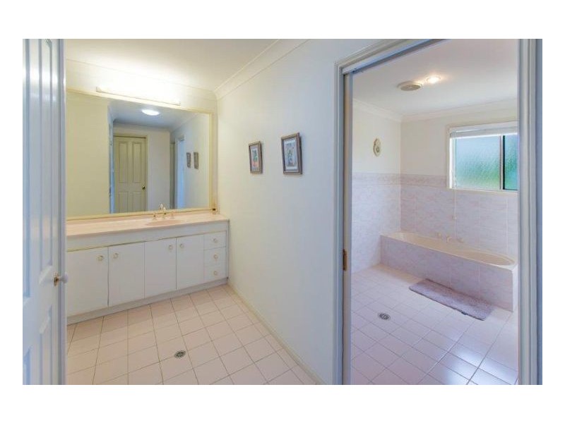 10 Tom Albert Place, Sawtell NSW 2452