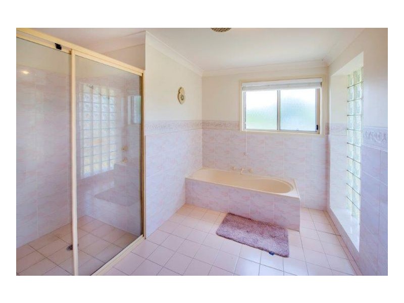 10 Tom Albert Place, Sawtell NSW 2452