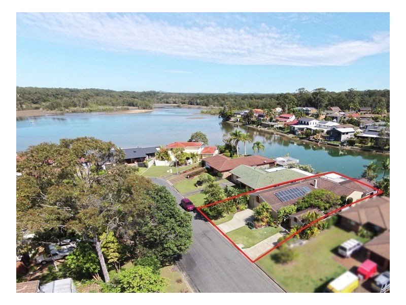 15 Tom Albert Place, Sawtell NSW 2452