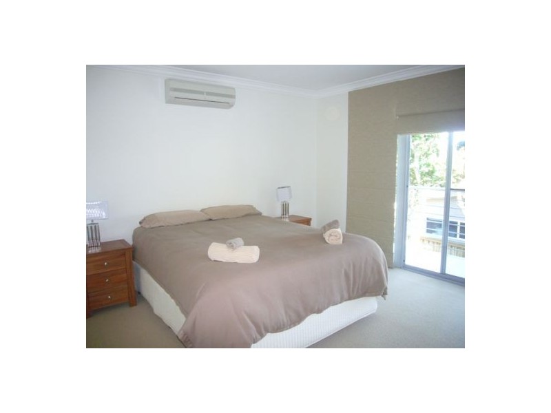 2/11 Honeysuckle street, Sawtell NSW 2452