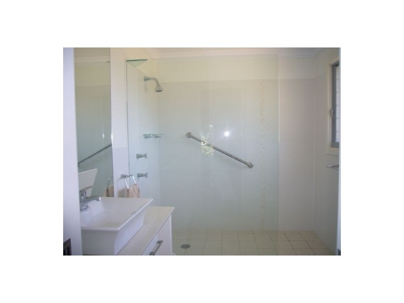 2/11 Honeysuckle street, Sawtell NSW 2452