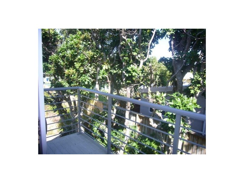 2/11 Honeysuckle street, Sawtell NSW 2452