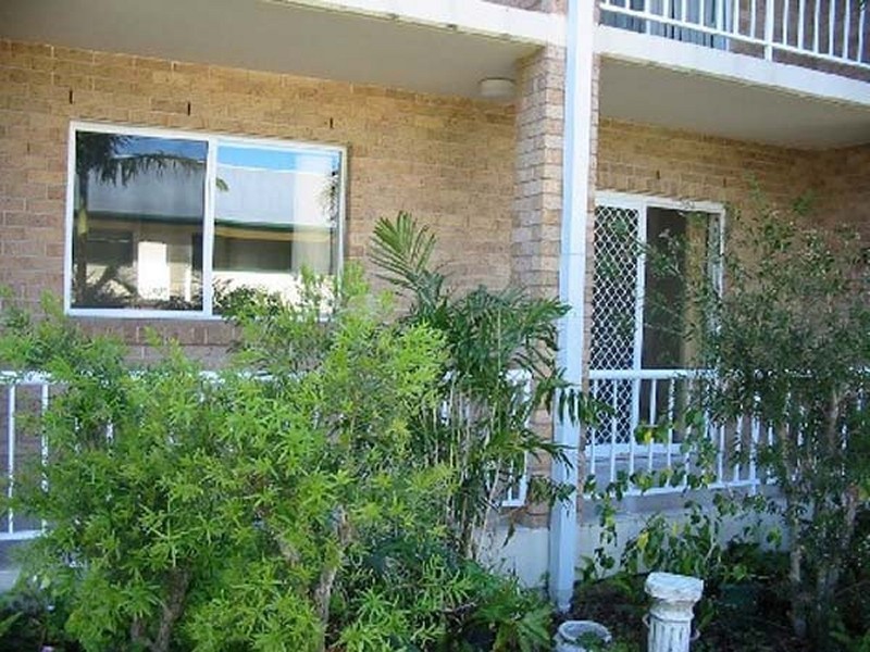 2/6 FOURTH AVENUE, Sawtell NSW 2452