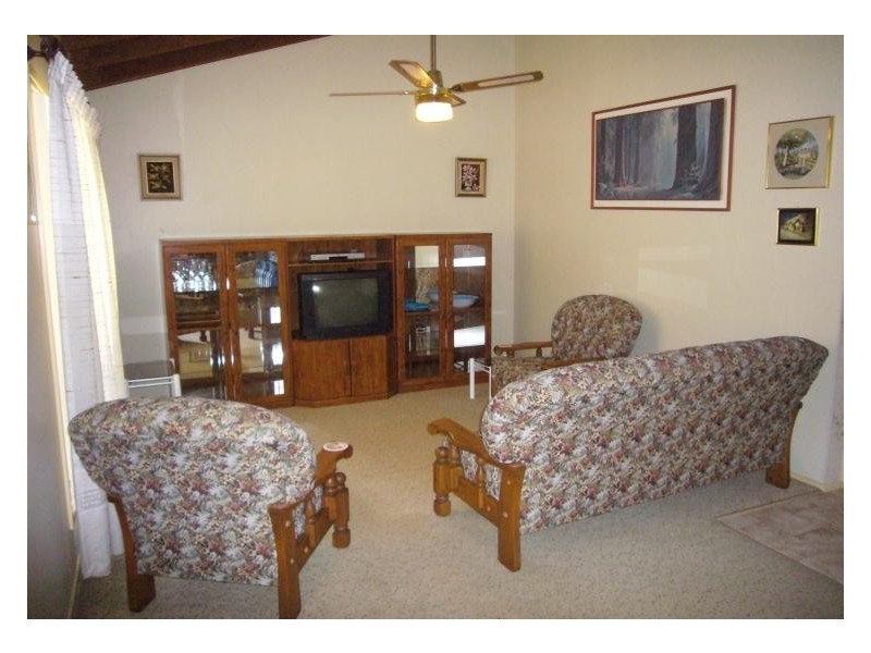 9/4 LALAGULI DRIVE, Toormina NSW 2452