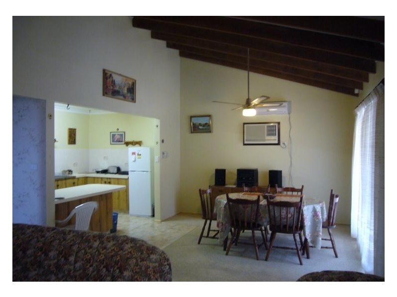 9/4 LALAGULI DRIVE, Toormina NSW 2452