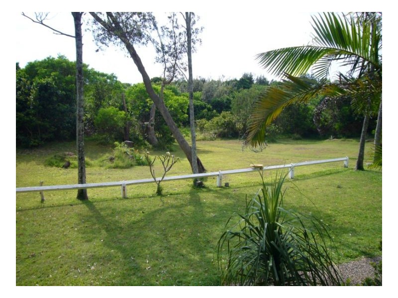 5/2 Eighteenth Avenue “SEVEN SEAS”, Sawtell NSW 2452
