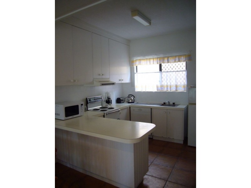 5/2 Eighteenth Avenue “SEVEN SEAS”, Sawtell NSW 2452