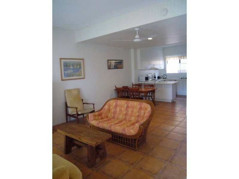 5/2 Eighteenth Avenue “SEVEN SEAS”, Sawtell NSW 2452