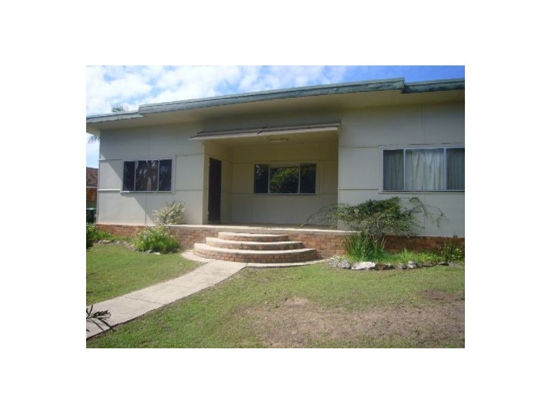 90 First Avenue, Sawtell NSW 2452
