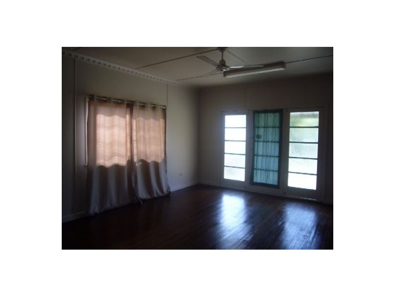 90 First Avenue, Sawtell NSW 2452