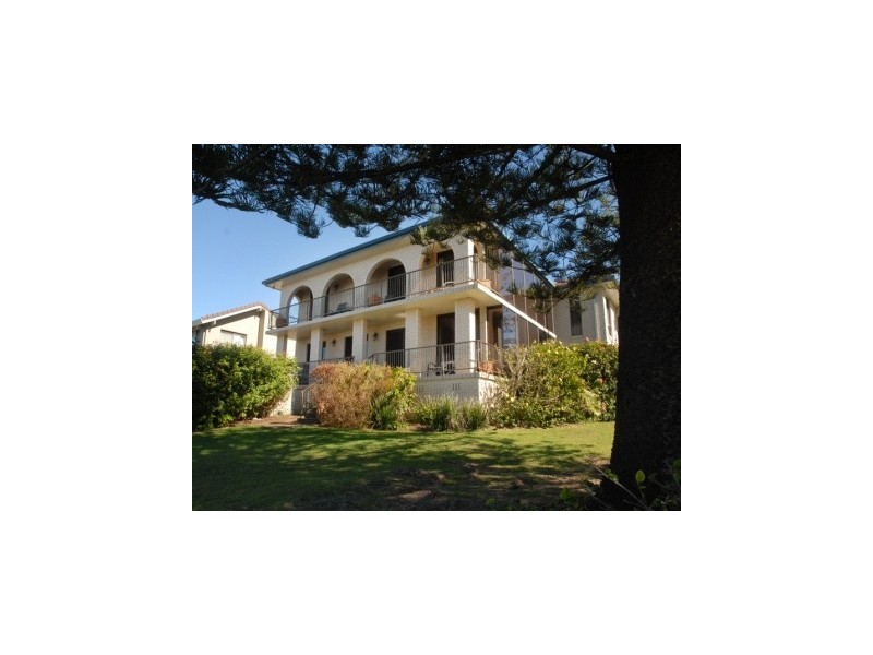 1/1 Twentieth Ave, Sawtell NSW 2452
