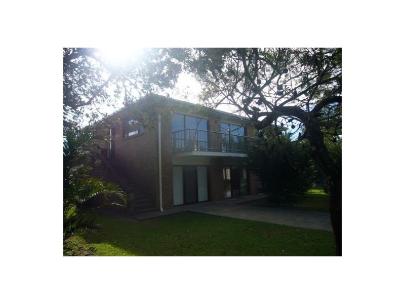 4 AZALEA AVE, Mylestom NSW 2454