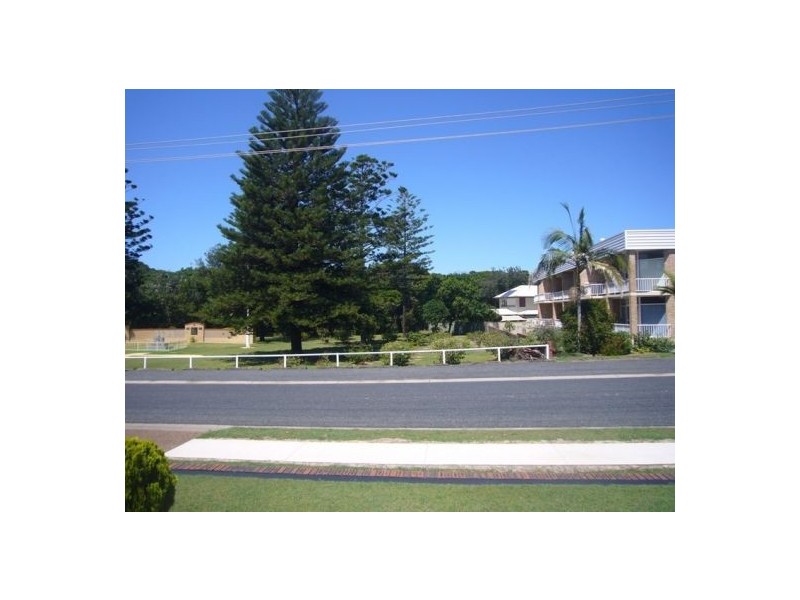 15 FOURTH AVENUE, Sawtell NSW 2452