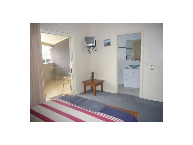 2/2 FIRST AVENUE, Sawtell NSW 2452