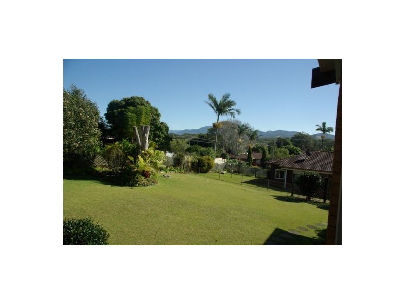 4 DIRRIGEREE CRESCENT, Sawtell NSW 2452