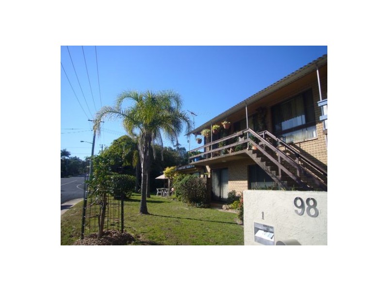 2/98 First Avenue, Sawtell NSW 2452