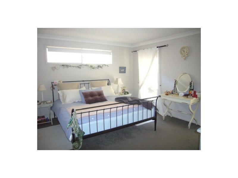 16 PADDYMELON CRT, Bonville NSW 2441