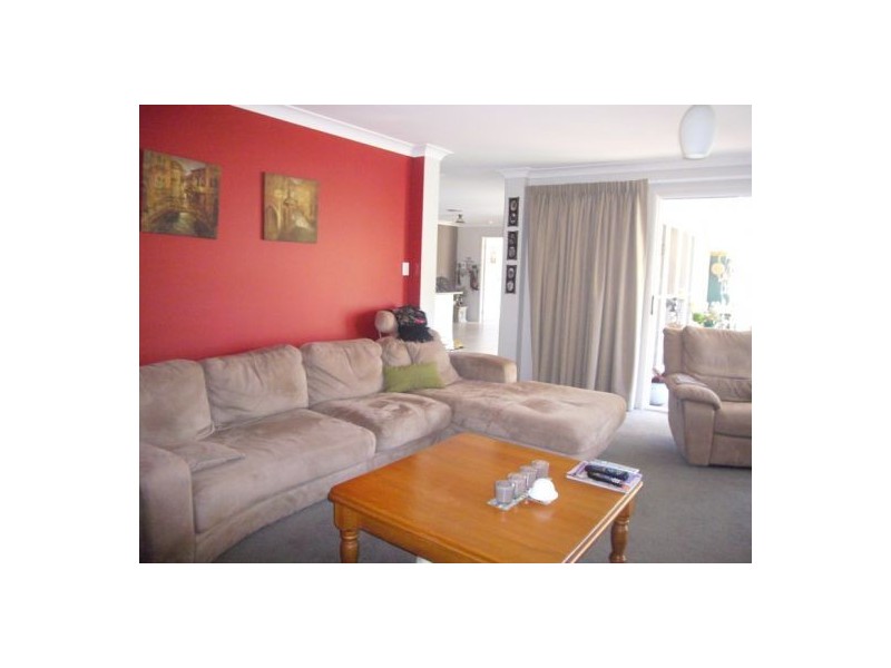 16 PADDYMELON CRT, Bonville NSW 2441