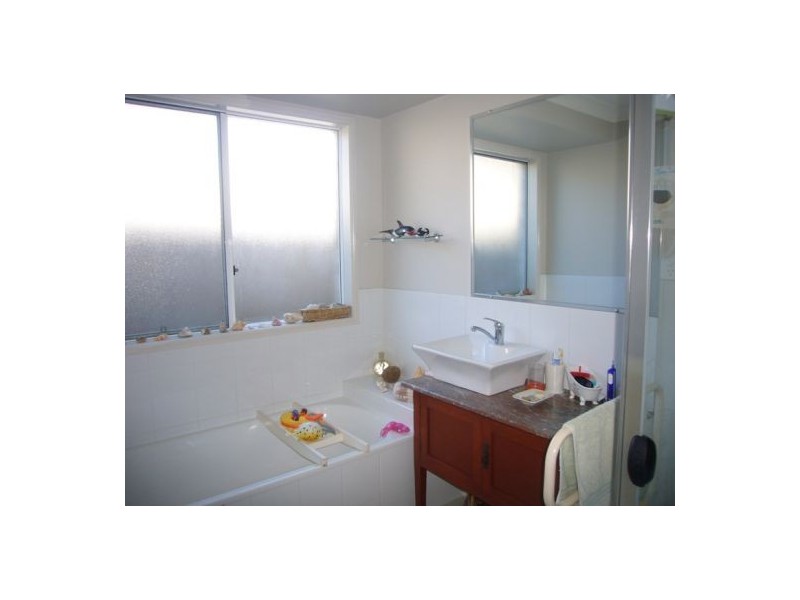 16 PADDYMELON CRT, Bonville NSW 2441