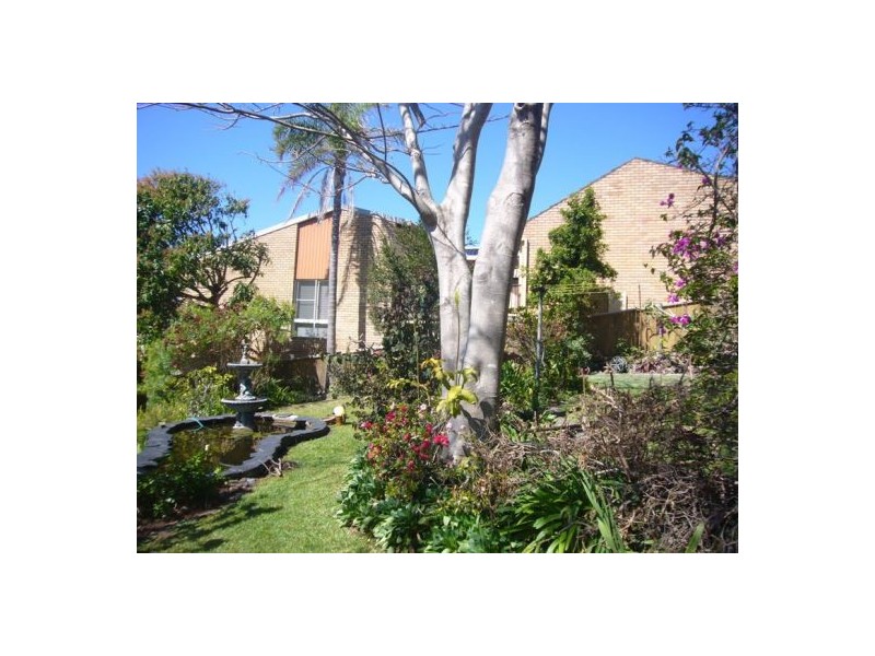 35 Sapphire Crescent, Sapphire Beach NSW 2450