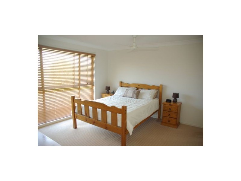 14  Celeste Place, Bonville NSW 2441