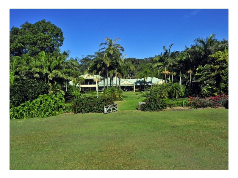 1 Burrawong Drive, South West Rocks NSW 2431