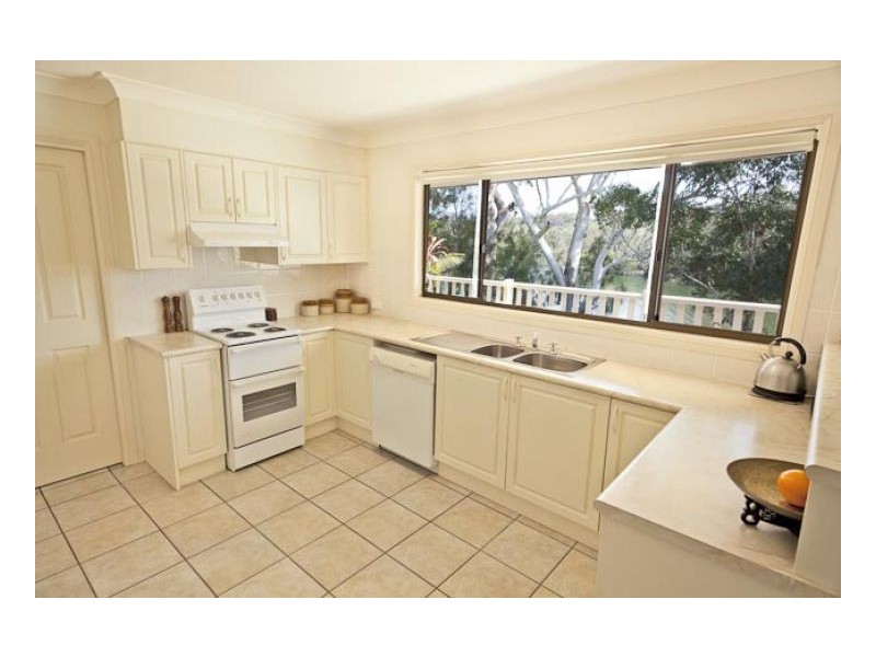 11 David Watt Close, Sawtell NSW 2452