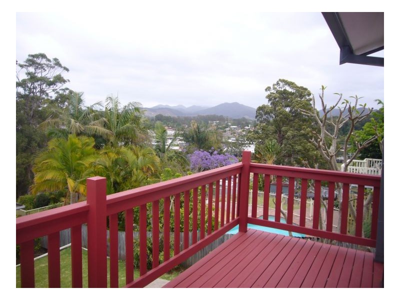 43 Aubrey Crescent, Coffs Harbour NSW 2450