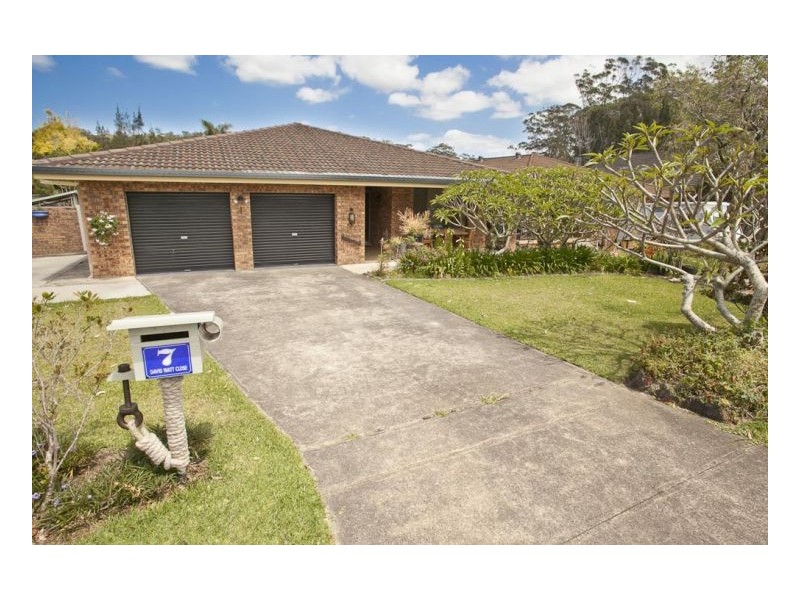 7 David Watt Close, Sawtell NSW 2452
