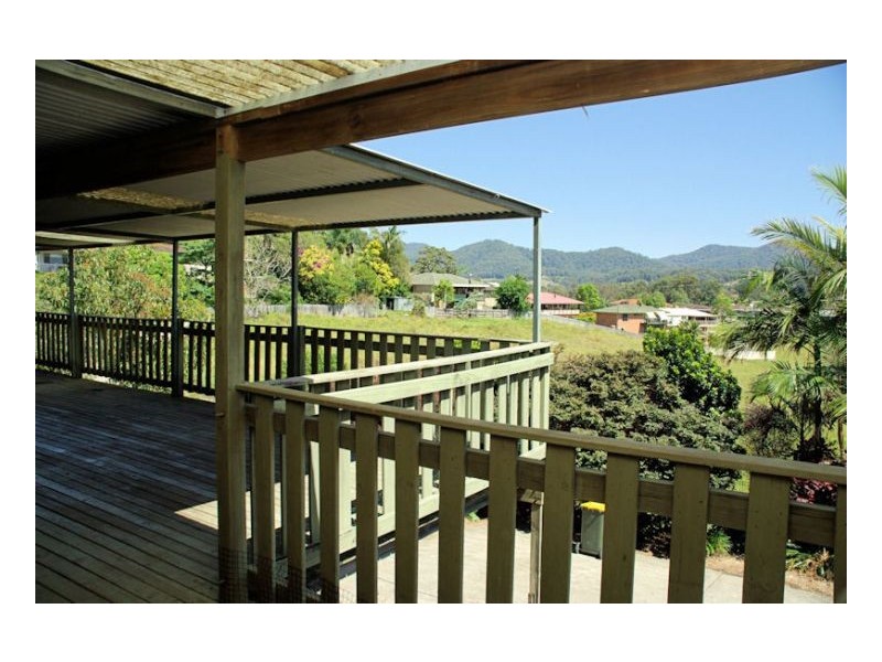 8 Sunrise Drive, Boambee East NSW 2452