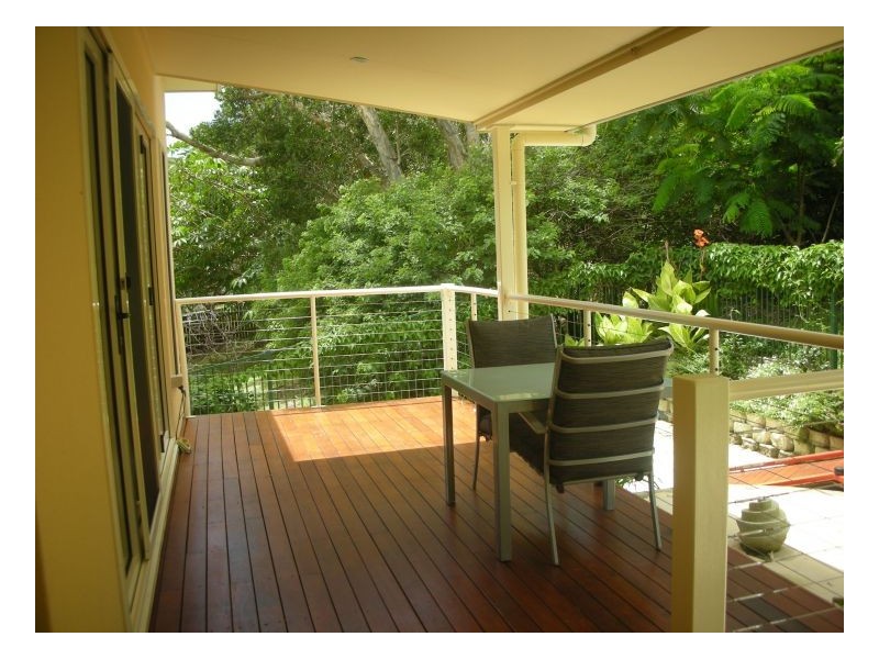 12 Home Street, Hat Head NSW 2440
