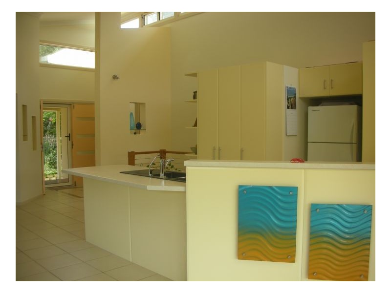 12 Home Street, Hat Head NSW 2440