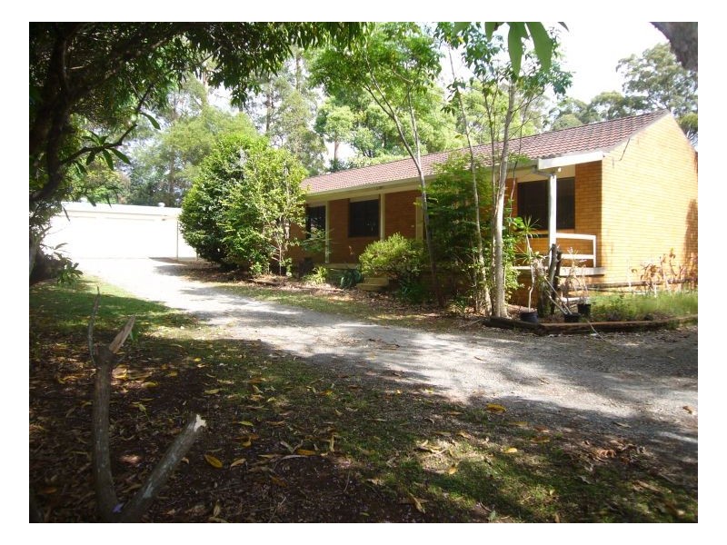 206 Braford Drive, Bonville NSW 2441