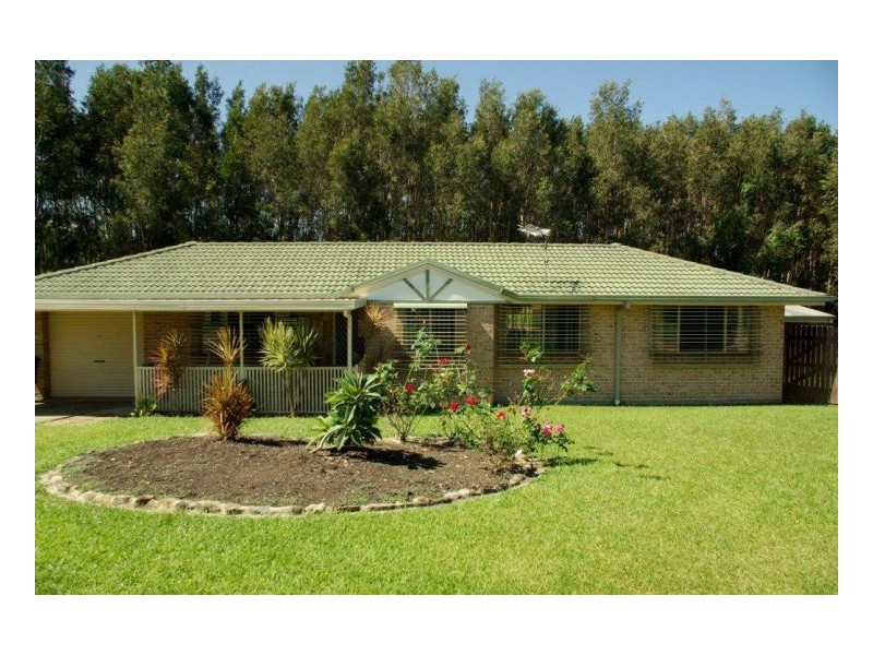 7 Friendship Close, Boambee East NSW 2452