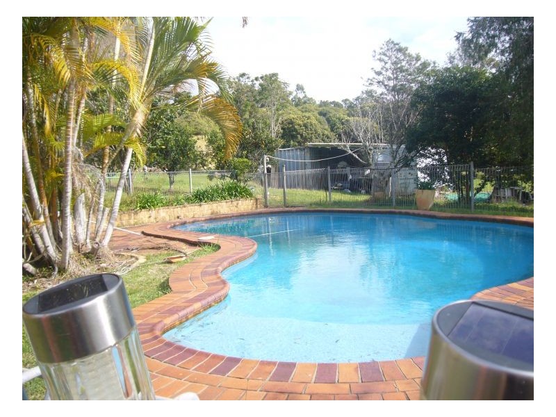 5 Ted Ovens Drive, Coffs Harbour NSW 2450