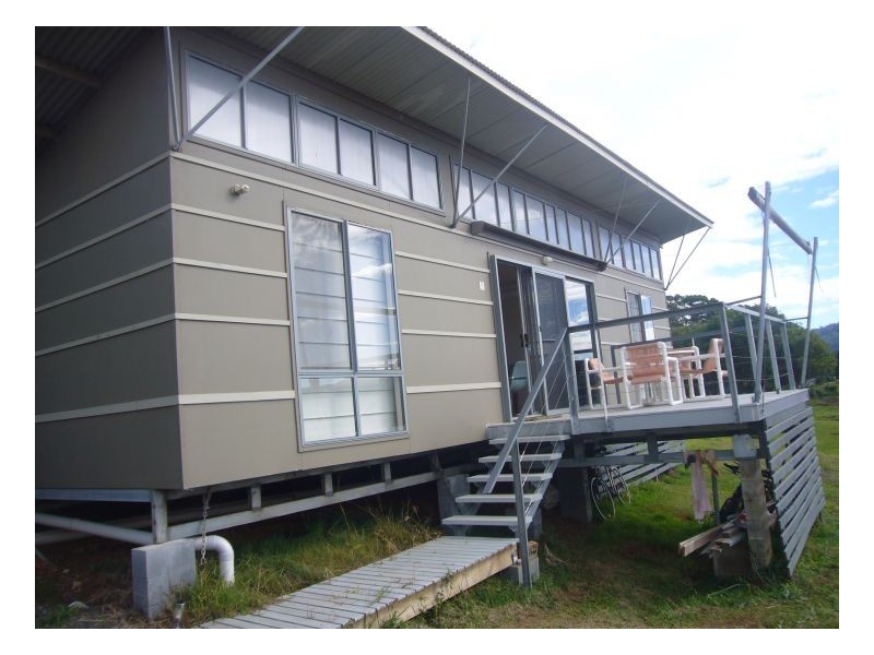5a Ted Ovens Drive, Coffs Harbour NSW 2450