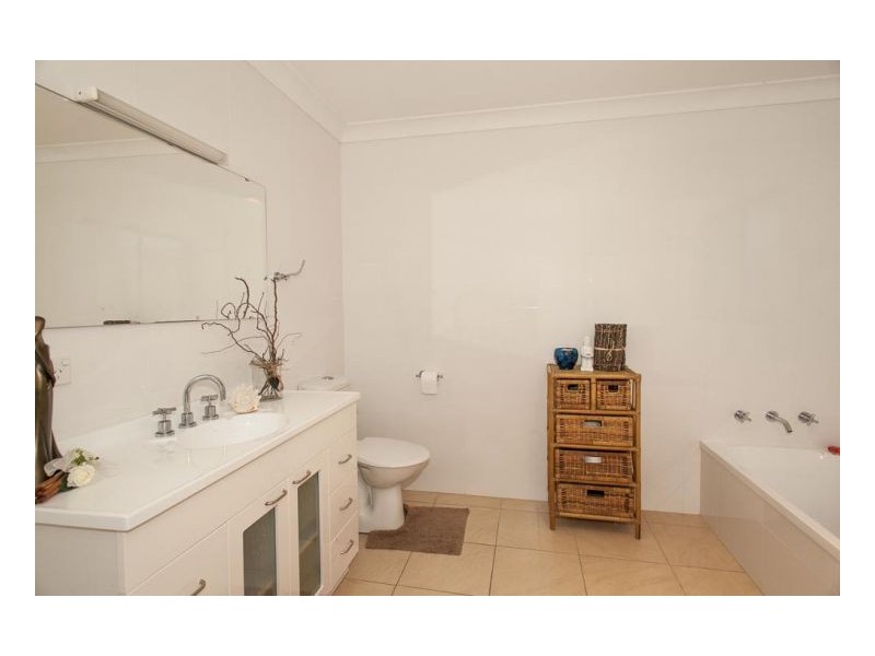 9 Eckford Close, Boambee East NSW 2452