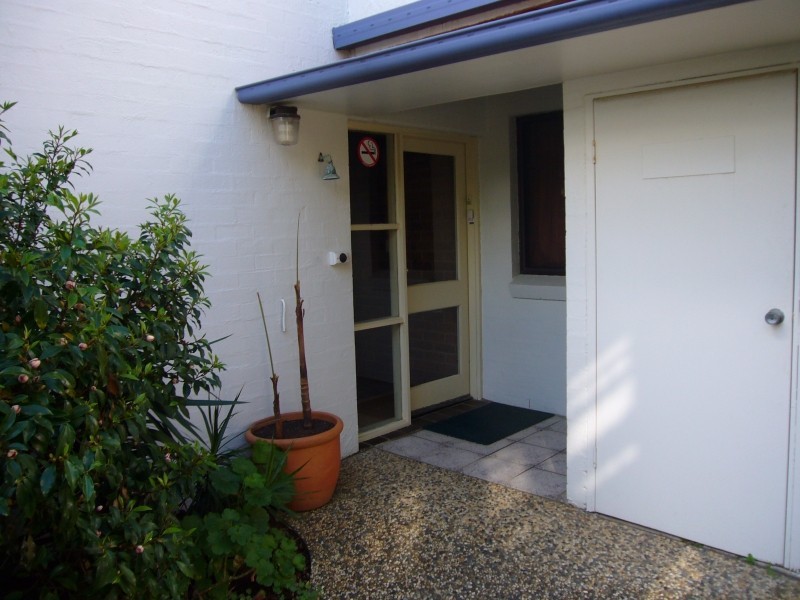 16 HONEYSUCKLE STREET, Sawtell NSW 2452