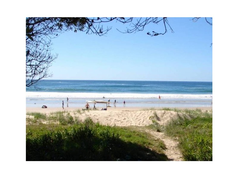 16 HONEYSUCKLE STREET, Sawtell NSW 2452