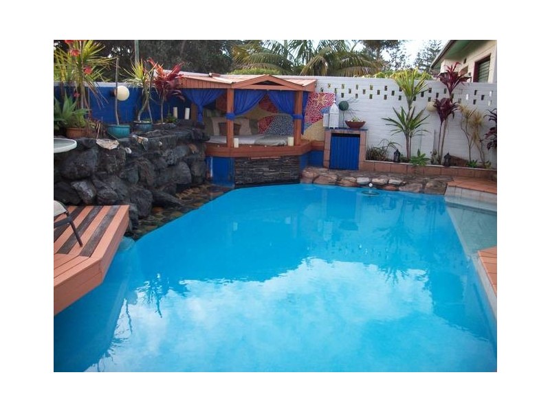 16 HONEYSUCKLE STREET, Sawtell NSW 2452