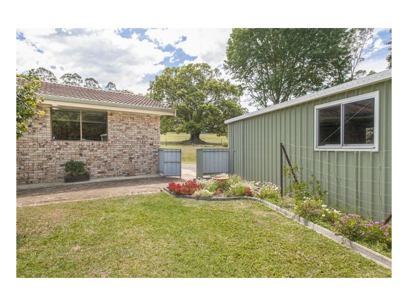 464 Pine Creek Way, Bonville NSW 2441