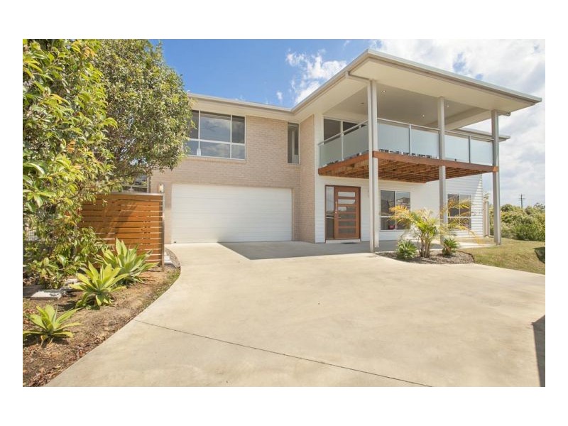 19a Fifteenth Ave, Sawtell NSW 2452