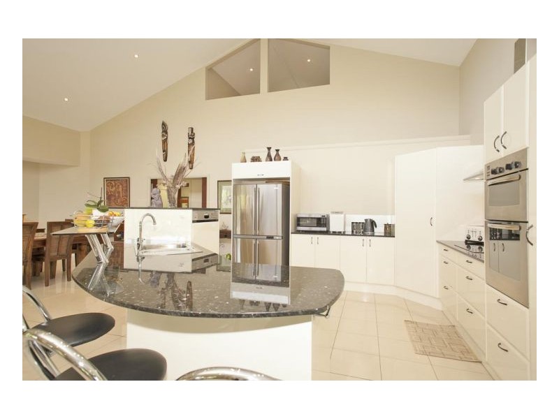 15 Bakker Drive, Bonville NSW 2441