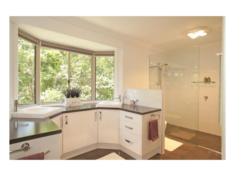 15 Bakker Drive, Bonville NSW 2441