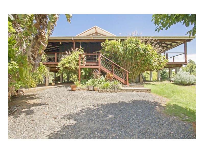 15 Bakker Drive, Bonville NSW 2441