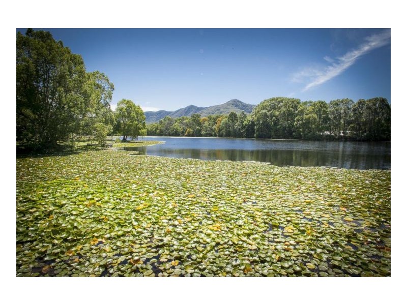 15 Bakker Drive, Bonville NSW 2441