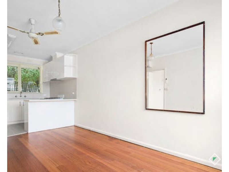 4/4 Genoa Street, Parkdale VIC 3195