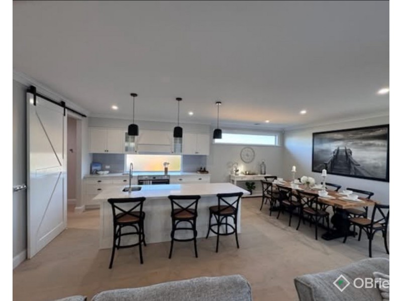 84 Nepean Highway, Aspendale VIC 3195