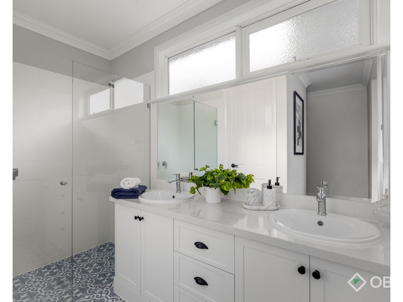84 Nepean Highway, Aspendale VIC 3195