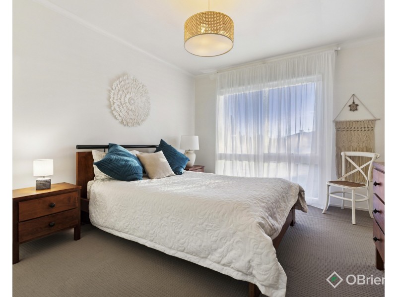 48 Jacks Ave, Dingley Village VIC 3172